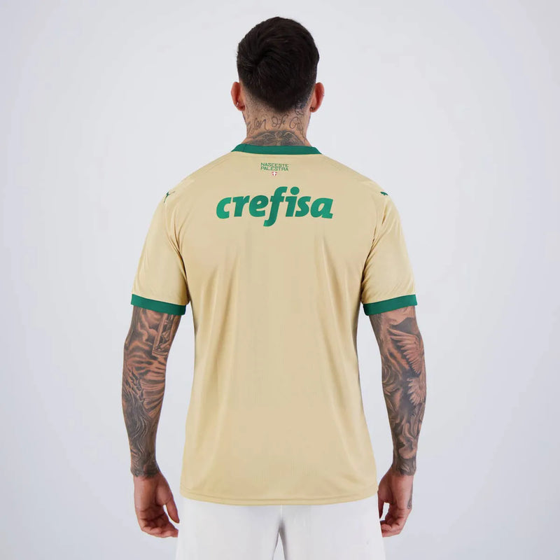 Camisa Palmeiras III 24/25 Torcedor – modelo oficial na cor dourada com escudo bordado.