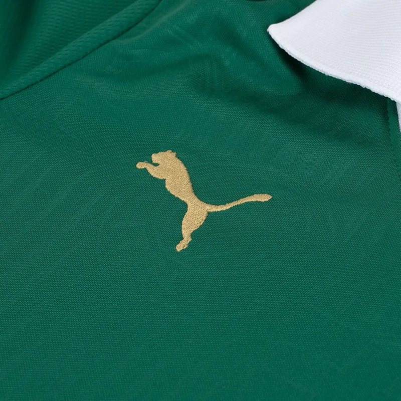 Detalhe do escudo bordado na Camisa Palmeiras I 24/25 Feminina.